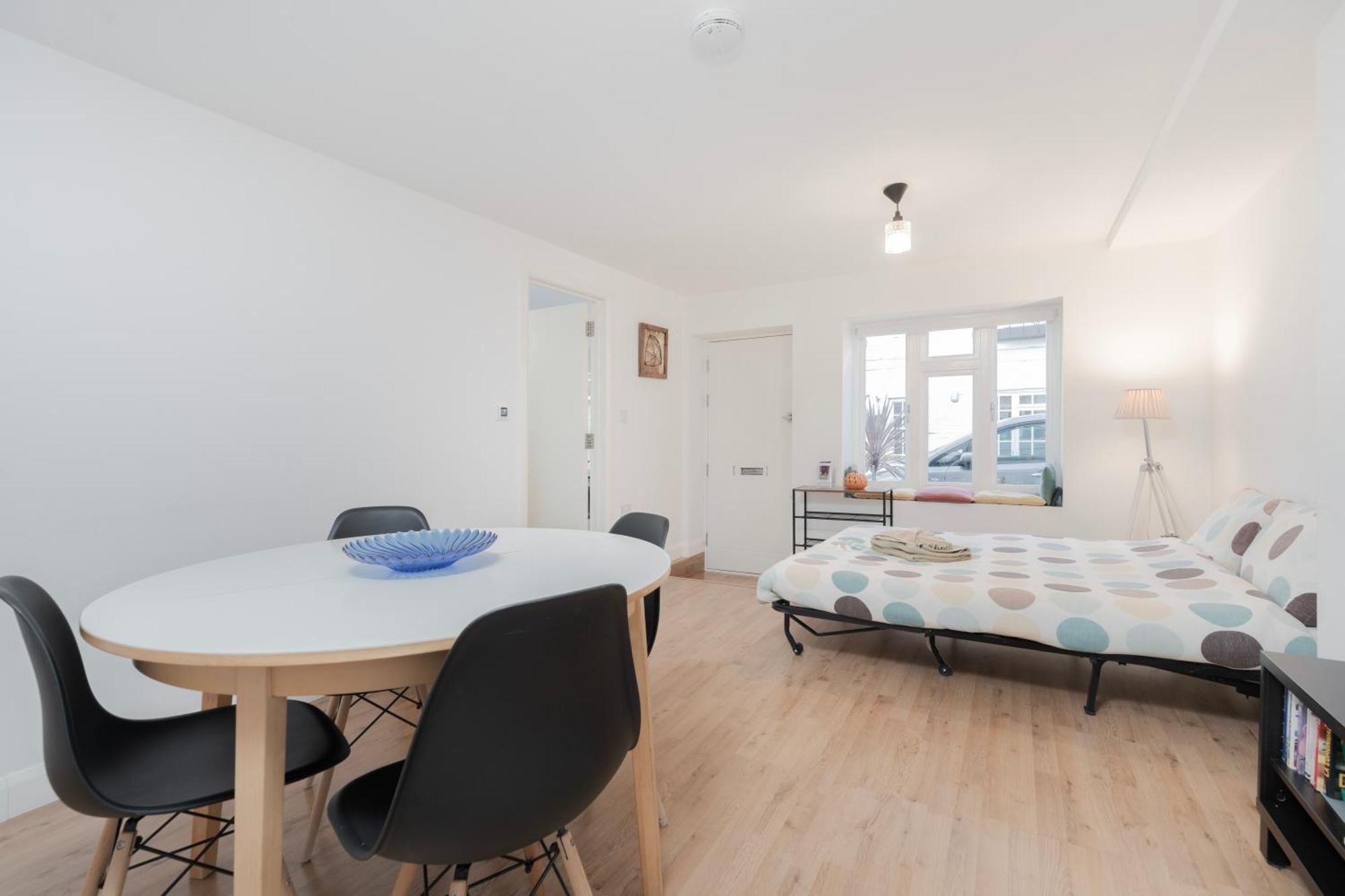 Modern One Bedroom Flat In Central ลอนดอน ภายนอก รูปภาพ
