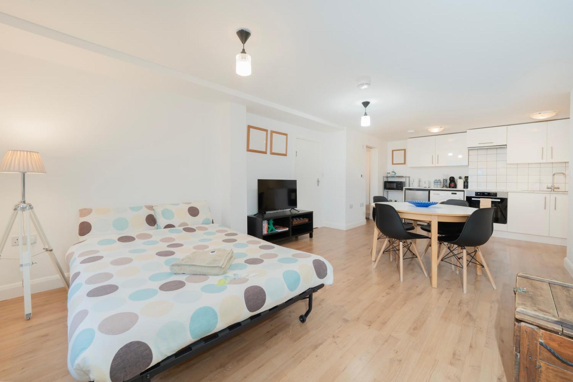 Modern One Bedroom Flat In Central ลอนดอน ภายนอก รูปภาพ