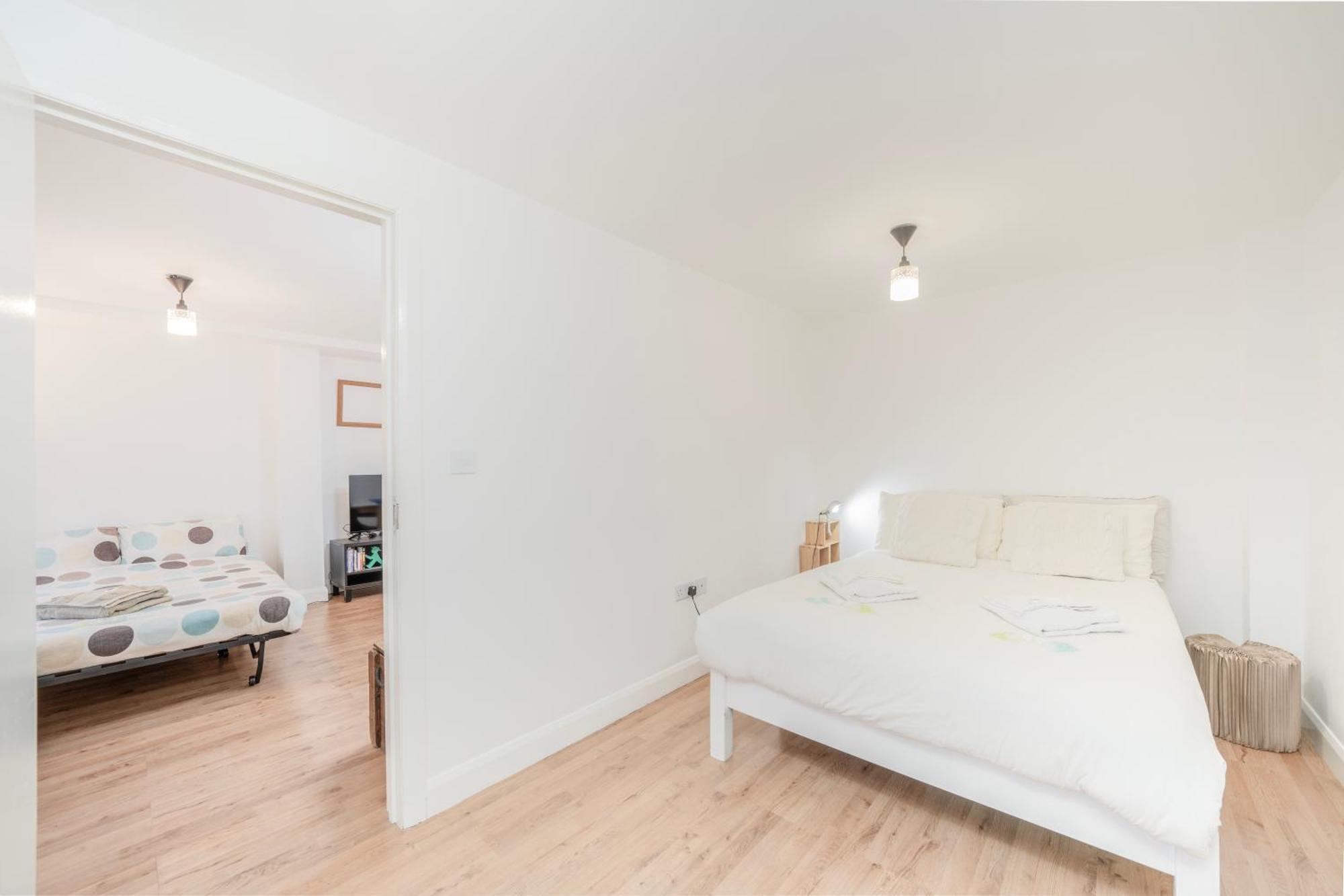Modern One Bedroom Flat In Central ลอนดอน ภายนอก รูปภาพ